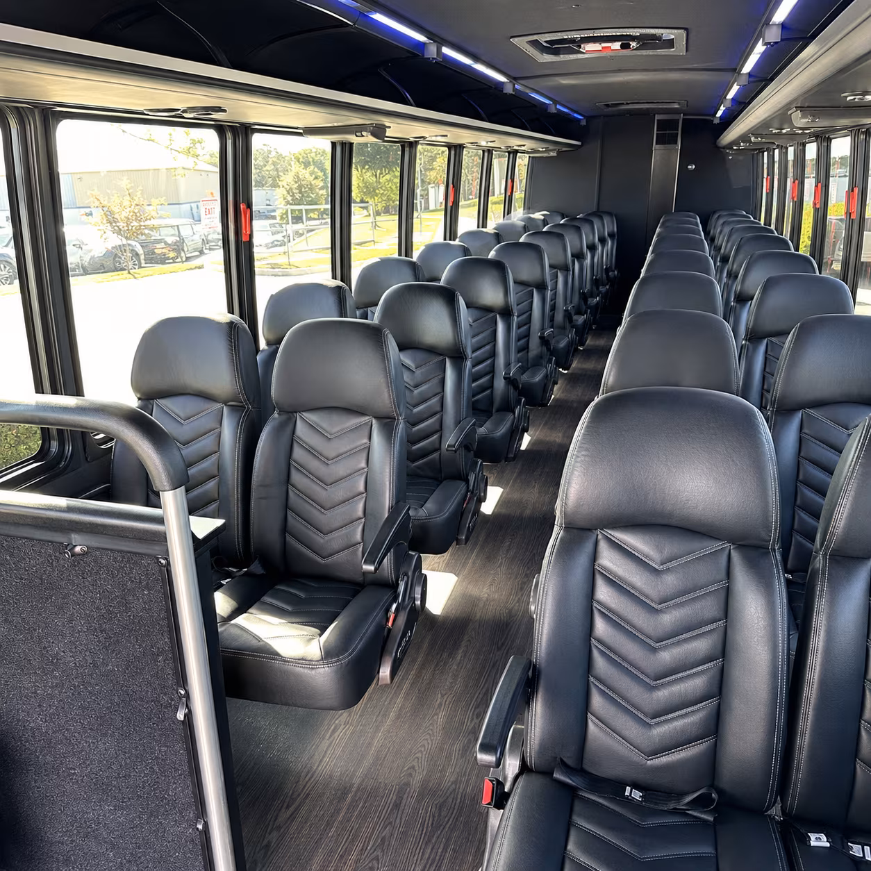 book wine tour bus rentals for day trips to pennsylvania wine country