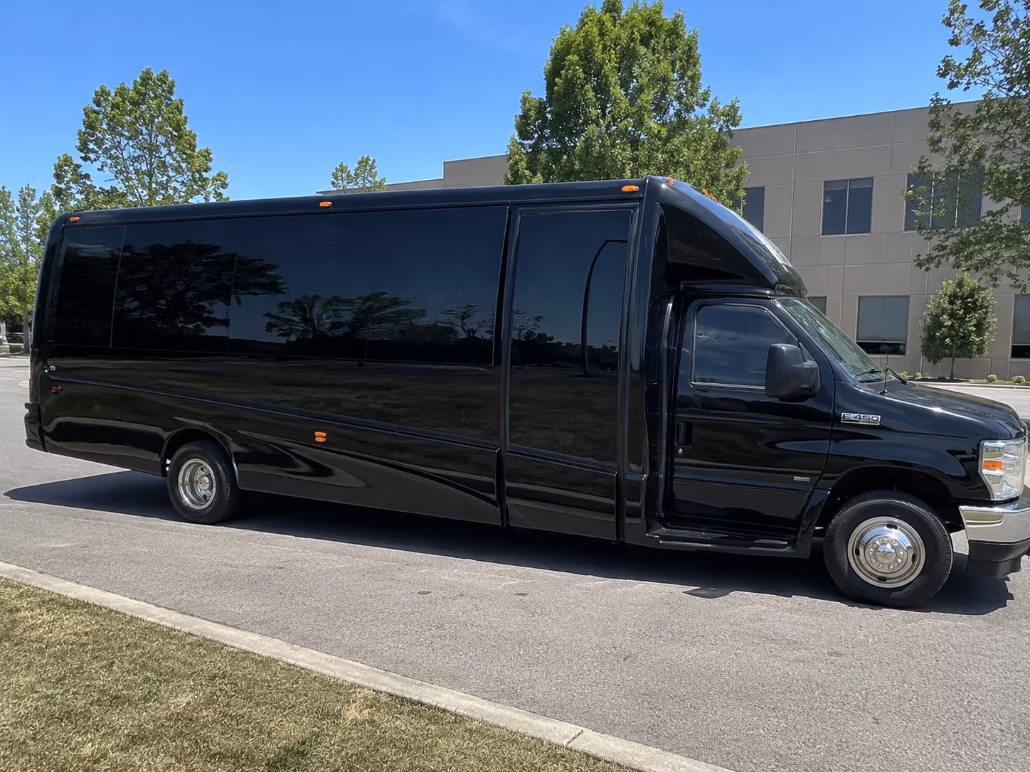 holiday party bus rental