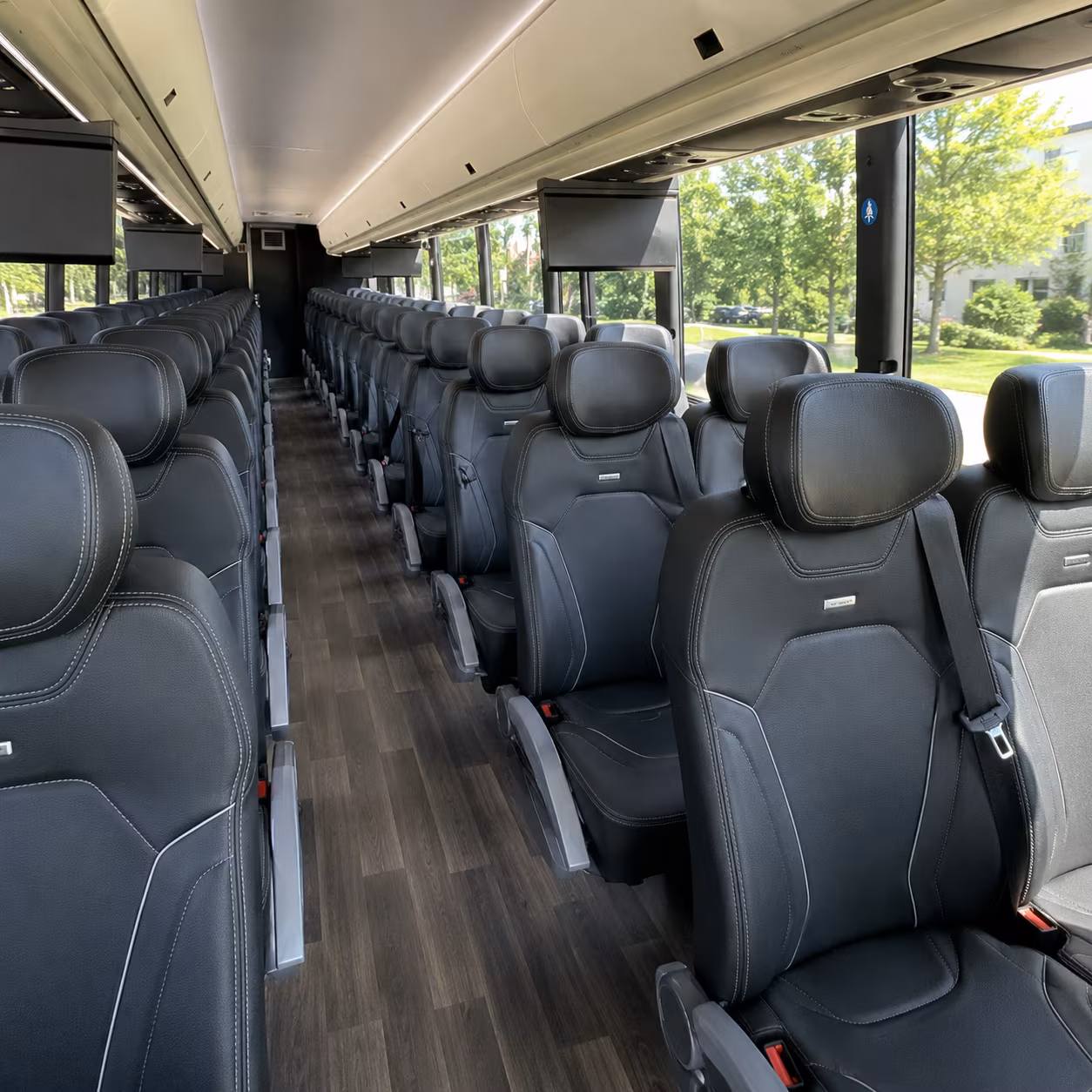 long distance bus rentals from trenton for school groups and sports teams