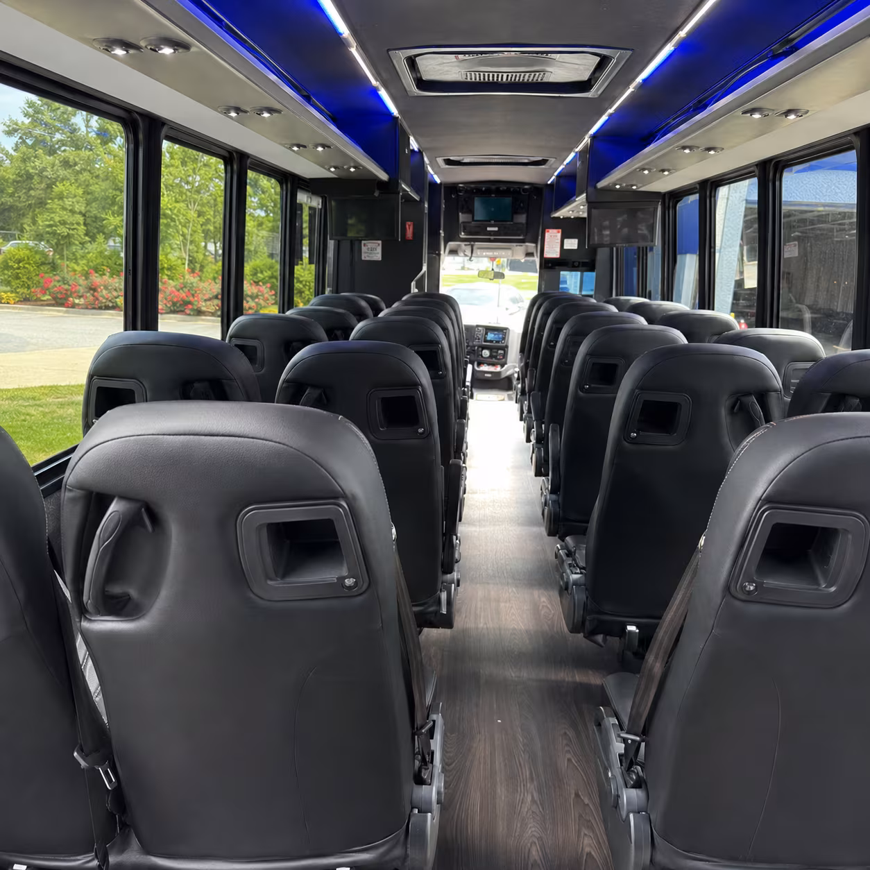 minibus rentals for small group winery crawls in burlington county